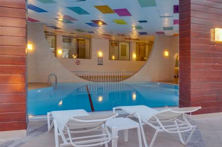 AZURE BY YELKEN HOTEL Pools & Beach
